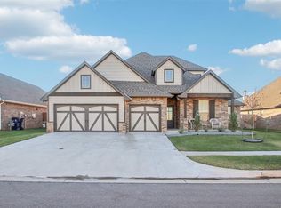 11609 Beckham Dr, Yukon, OK 73099