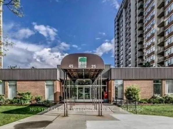 25 Silver Springs Blvd #1204, Toronto, ON M1V 1M9