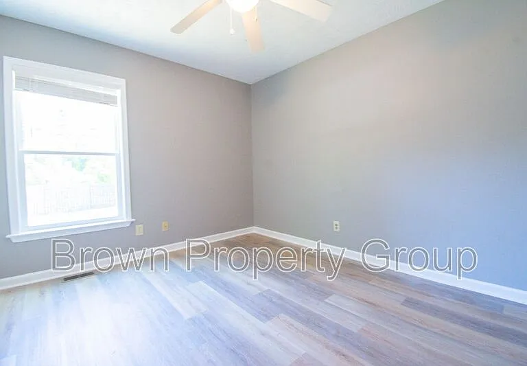 2846 Copenhagen Dr — Photo 10