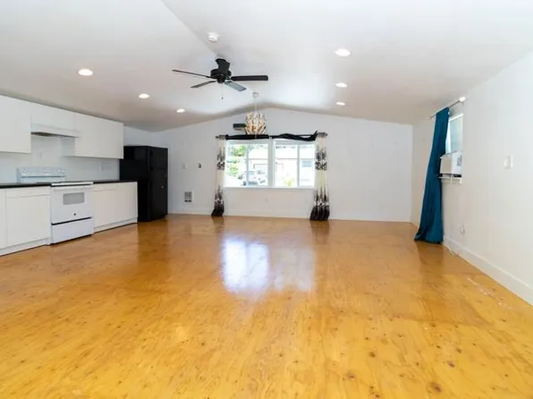 15323 SE Lee Ave, Milwaukie, OR 97267