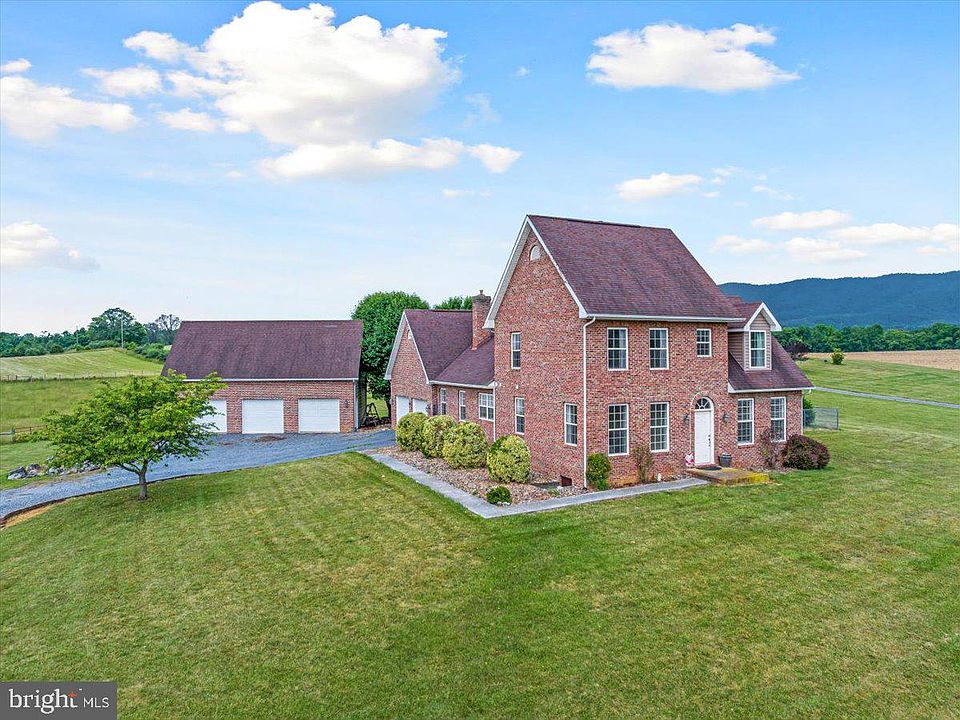 1st image of 517 Brooks Ln