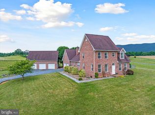 517 Brooks Ln, Strasburg, VA 22657