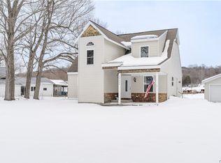 20604 Weaver Rd, Watertown, NY 13601