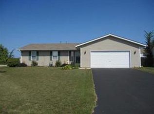 607 Winfield Dr, South Beloit, IL 61080
