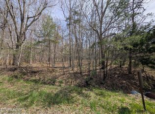 146 Darwin Ln, Crossville, TN 38558