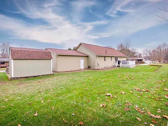 4th image of 2247 Apple Valley Dr