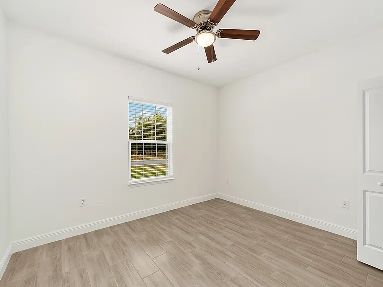 4130 SW 130th Loop — Photo 9