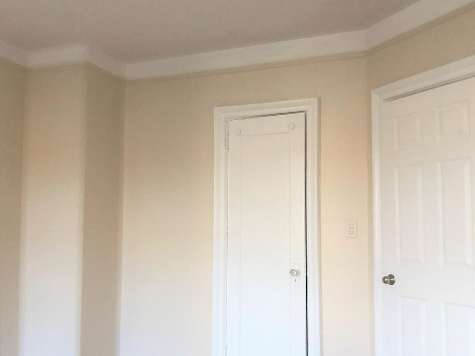 1st image of 994 McLean Ave