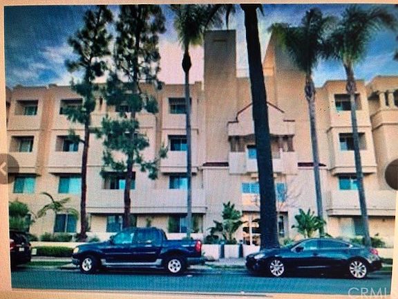 2nd image of 535 Magnolia Ave Unit 410