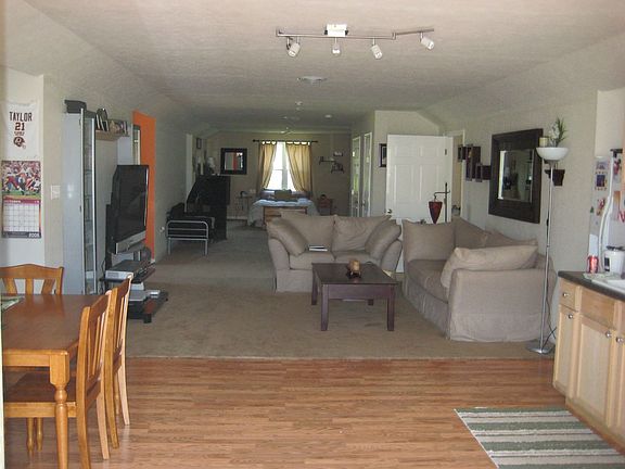 Second level/in-law suite