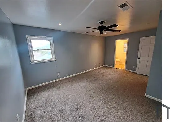 5 bed, 2054 sqft, $2,175 — Photo 4