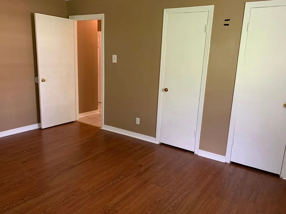 109 Patton Dr