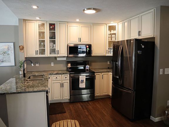 5th image of 5207 Eagles Nest Ln