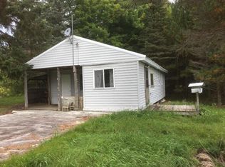 2297 Us Highway 8, Armstrong Creek, WI 54103