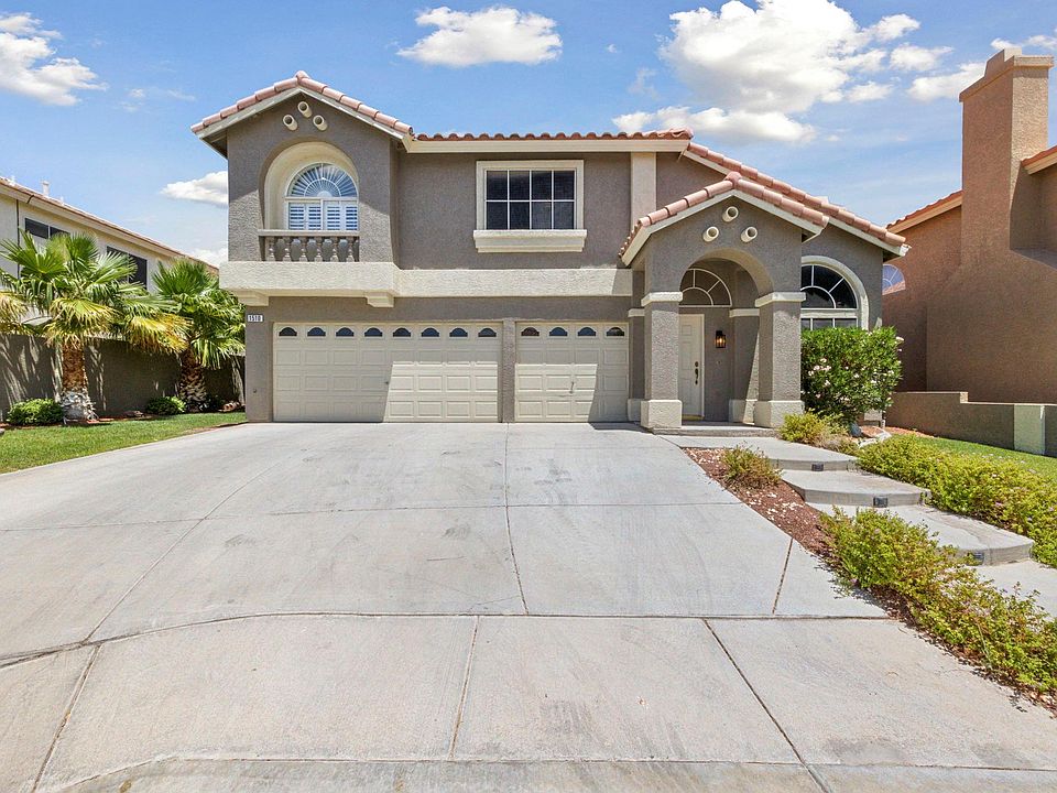 1510 Juniper Twig Ave - 3 car garage, Pool, & Casita.