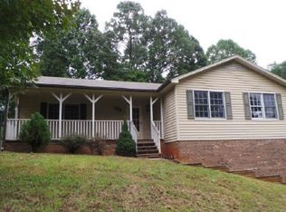 161 Shamrock Blvd, Elkin, NC 28621