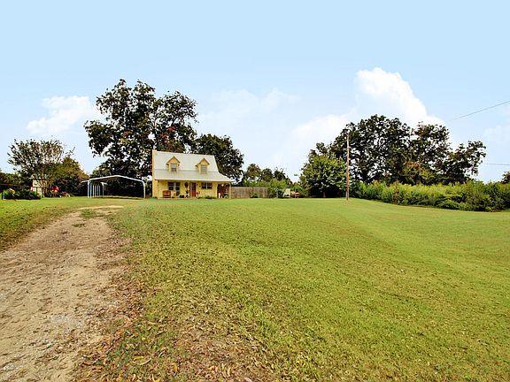 2nd image of 1502 Pecan Shores Dr