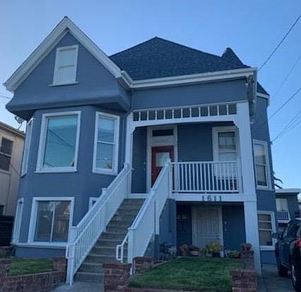 Victorian built in 1897 and converted to a four-plex in the 1970_s.