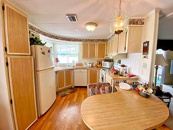 4th image of 14453 Pebble Beach Blvd #271
