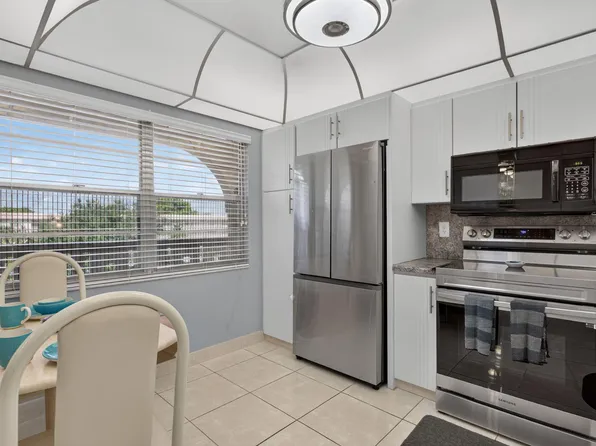 2304 Lucaya Ln APT L4, Coconut Creek, FL 33066