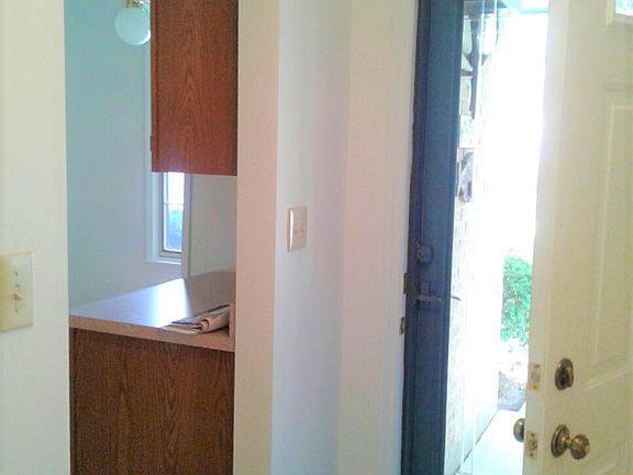 2nd image of 2326 Clarion Ct