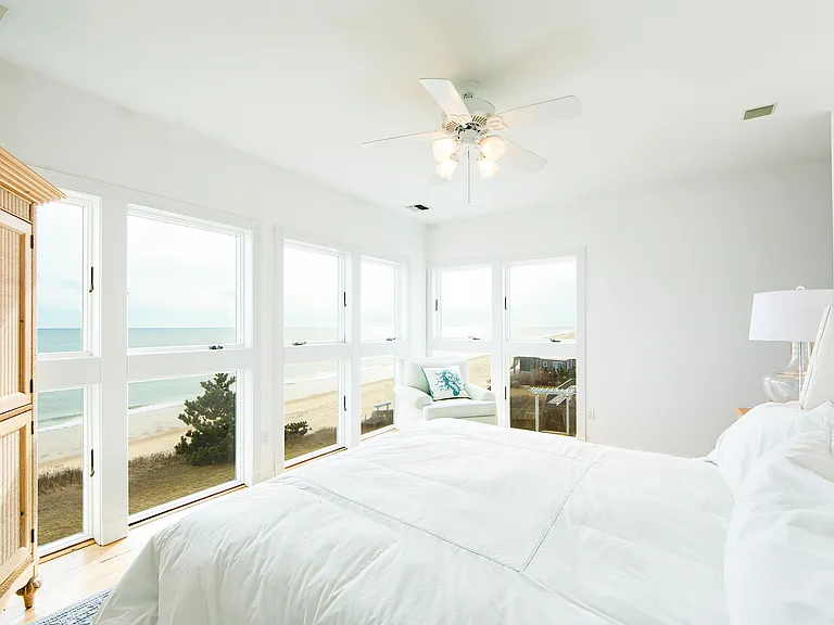 390 Old Montauk Hwy — Photo 18