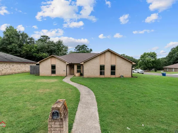 1005 Cherokee Trl, Kilgore, TX 75662
