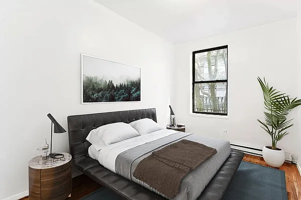 Rented by REAL New York | media 10