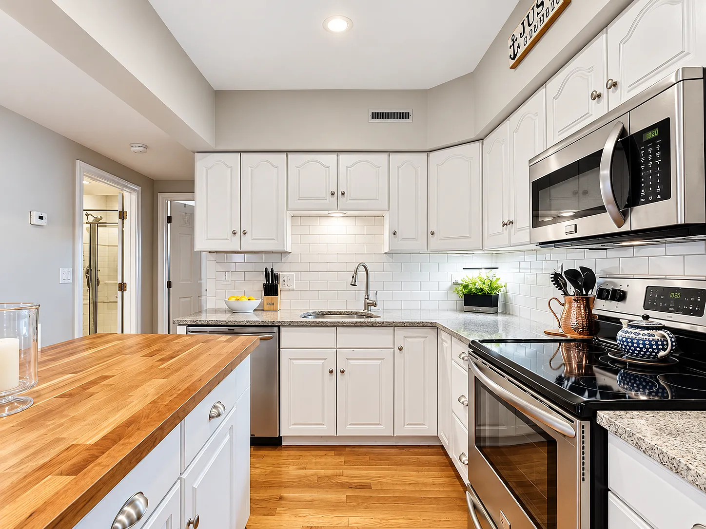 1 bed, 1.0 bath, 718 sqft, $2,495 — Photo 4
