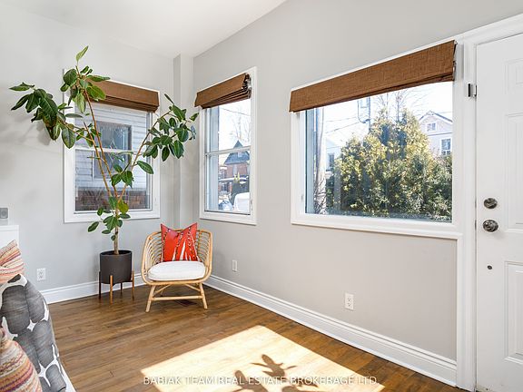 3rd image of 530 Runnymede Rd