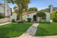 Talofa Ave-L1308-001.jpg