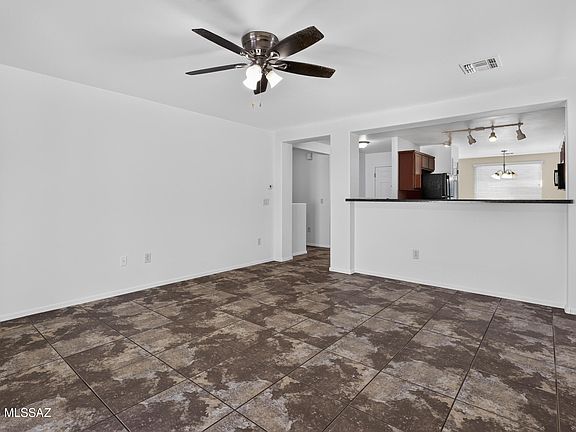 3rd image of 6512 W Swan Falls Way