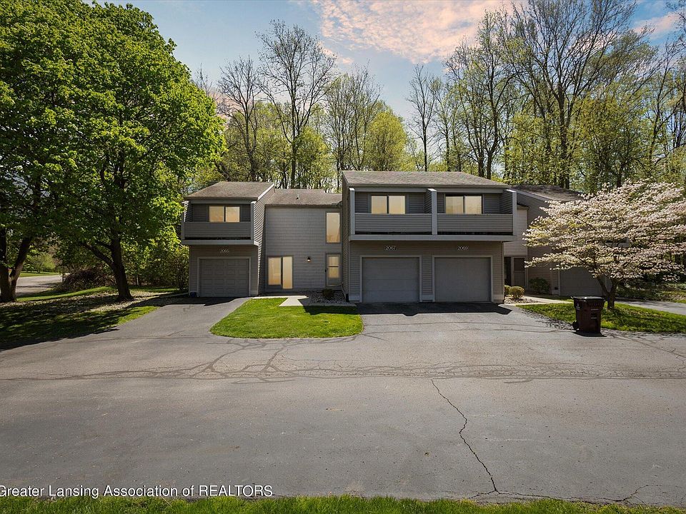 1st image of 2067 Fox Hollow Dr