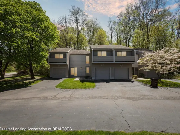 2067 Fox Hollow Dr, Okemos, MI 48864