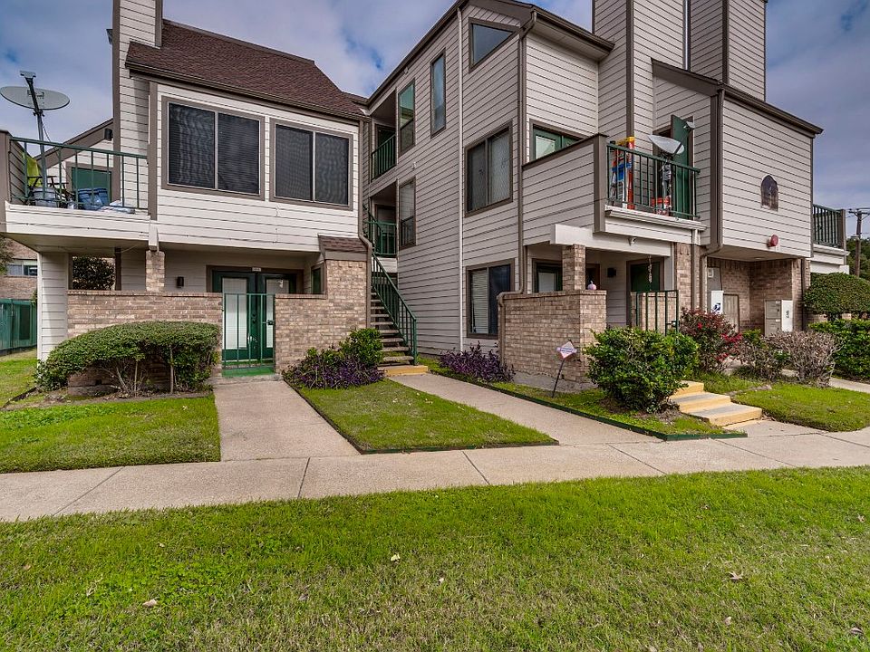 1st image of 2310 Bamboo Dr APT J302