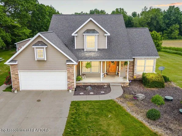 4905 E Green Rd, Saint Johns, MI 48879