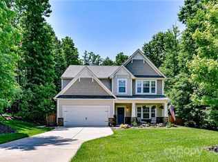 7235 Friar Tuck Ln, Charlotte, NC 28227