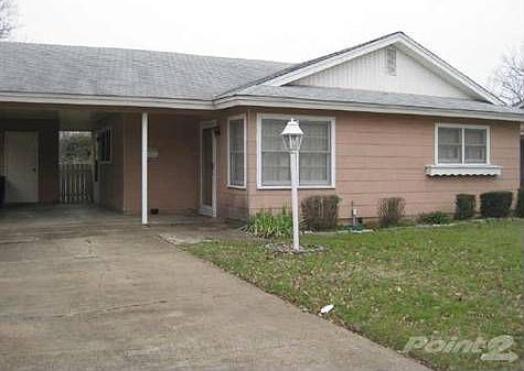 2nd image of 5821 Jennie Dr