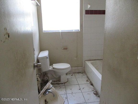 4th image of 2210 COROT Drive