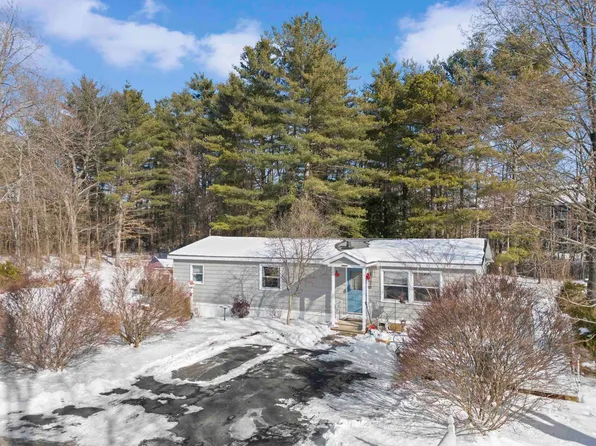 12 Fairfield Drive, Concord, NH 03301