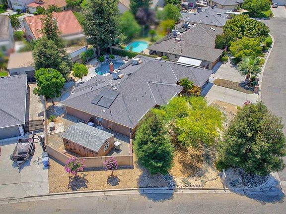 5th image of 3733 W Wathen Ave