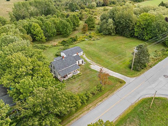 2nd image of 442 Lockhartville Rd