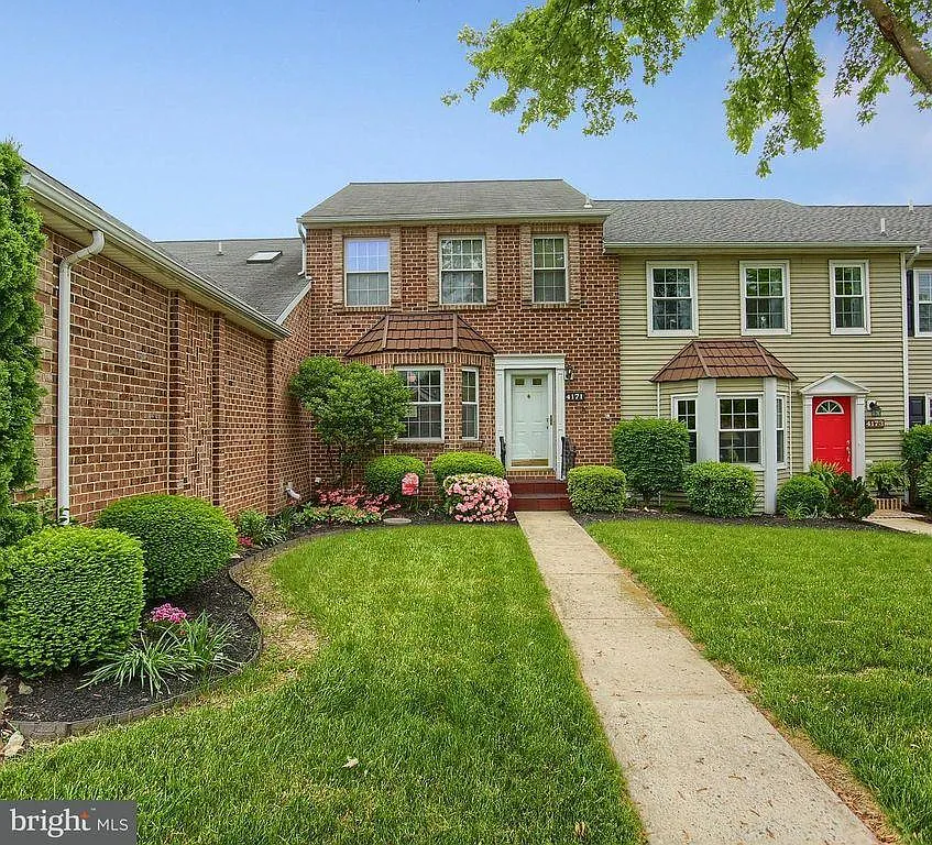 4171 Nantucket Dr — Photo 1