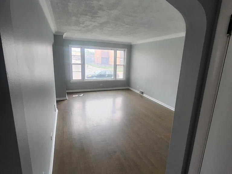 12428 S Laflin St — Photo 8