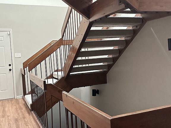 4th image of 7800 N Hills Blvd APT 201