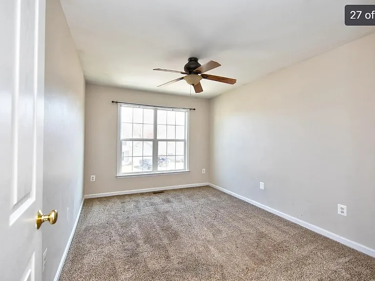 1017 W Viking Ct — Photo 10