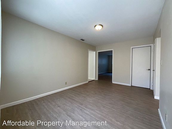 4th image of 2916 Cohansey Dr