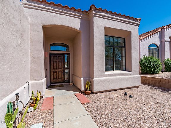 2nd image of 5537 N Hopbush Pl