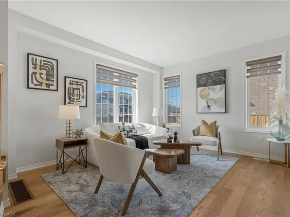 42 Anderson Rd, Brantford, ON N3T 0S2