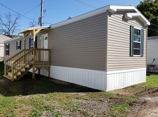 11 Town Mills Mobile Home Park, Shippensburg, PA 17257